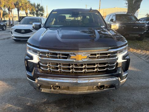 Certified 2023 Chevrolet Silverado 1500 LTZ image 2