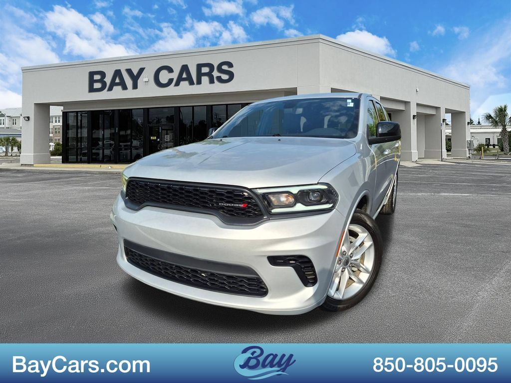 Used 2023 Dodge Durango GT RWD image 1
