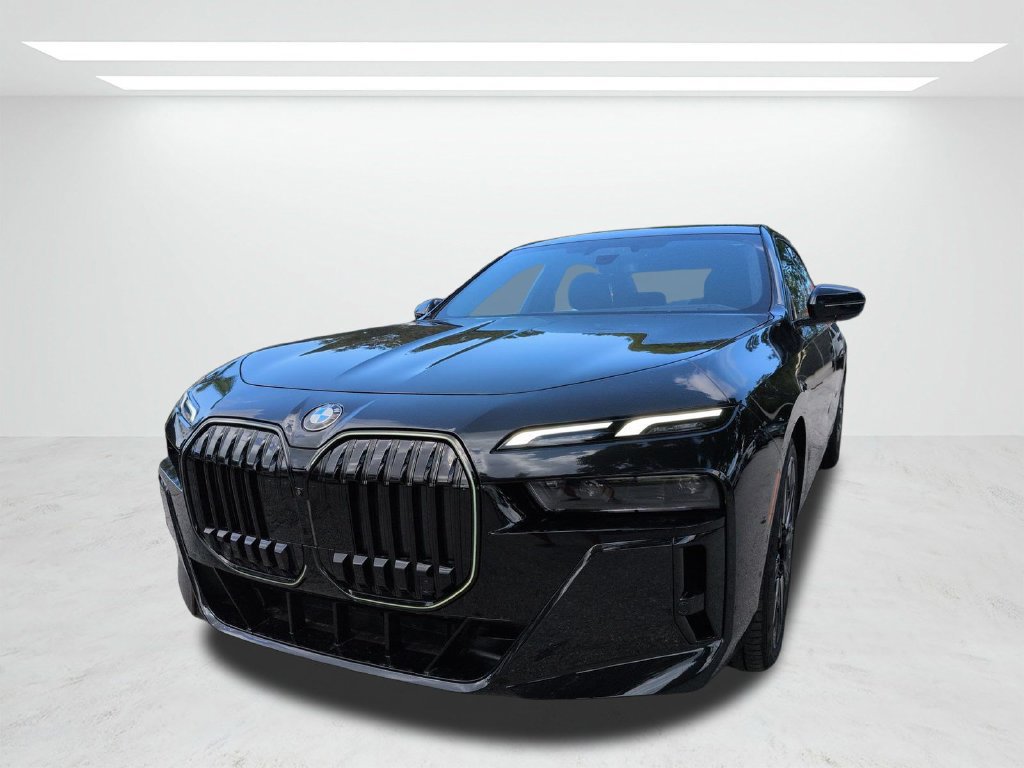 New 2026 BMW 740i xDrive AWD/4WD image 8