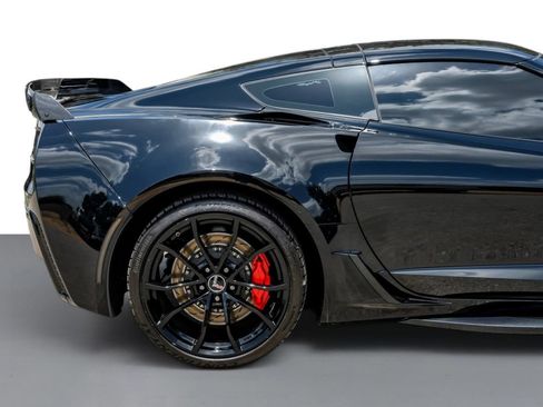 Used 2017 Chevrolet Corvette Grand Sport RWD image 6
