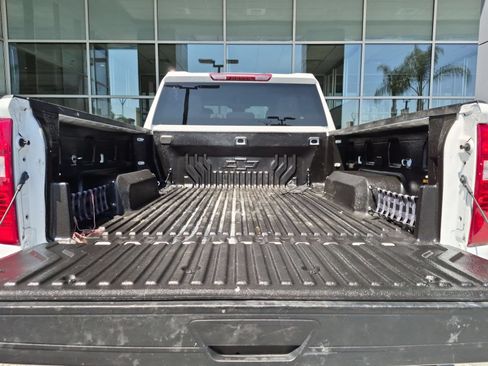 Used 2025 Chevrolet Silverado 2500 Custom AWD/4WD image 25