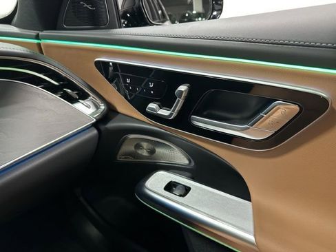 Used 2026 Mercedes-Benz E 450 4MATIC Sedan image 34