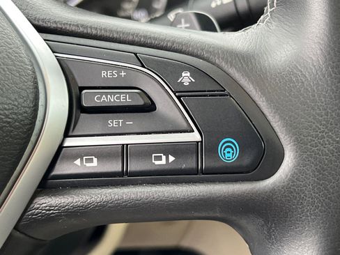 Used 2022 INFINITI QX50 Luxe image 26