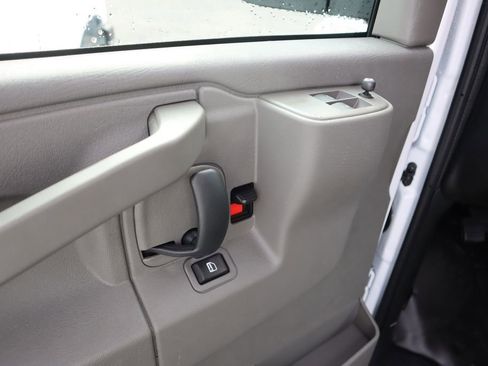 New 2025 GMC Savana 2500 w/ Driver Convenience Package image 8