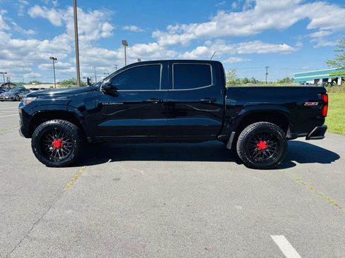 Used 2023 Chevrolet Colorado Z71 image 4