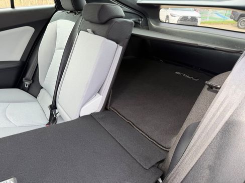 Used 2017 Toyota Prius Three FWD image 27