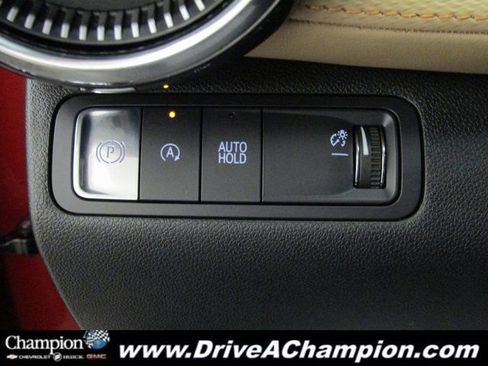 Certified 2026 Chevrolet Equinox ACTIV w/ LPO, Floor Liner Package image 22