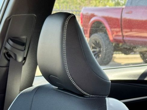 Used 2025 Toyota Camry SE image 13