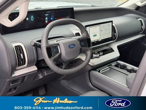 New 2026 Ford Expedition Max Active image 18