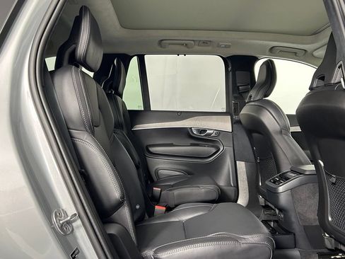 Used 2024 Volvo XC90 B6 Ultimate w/ Lounge Package AWD/4WD image 14