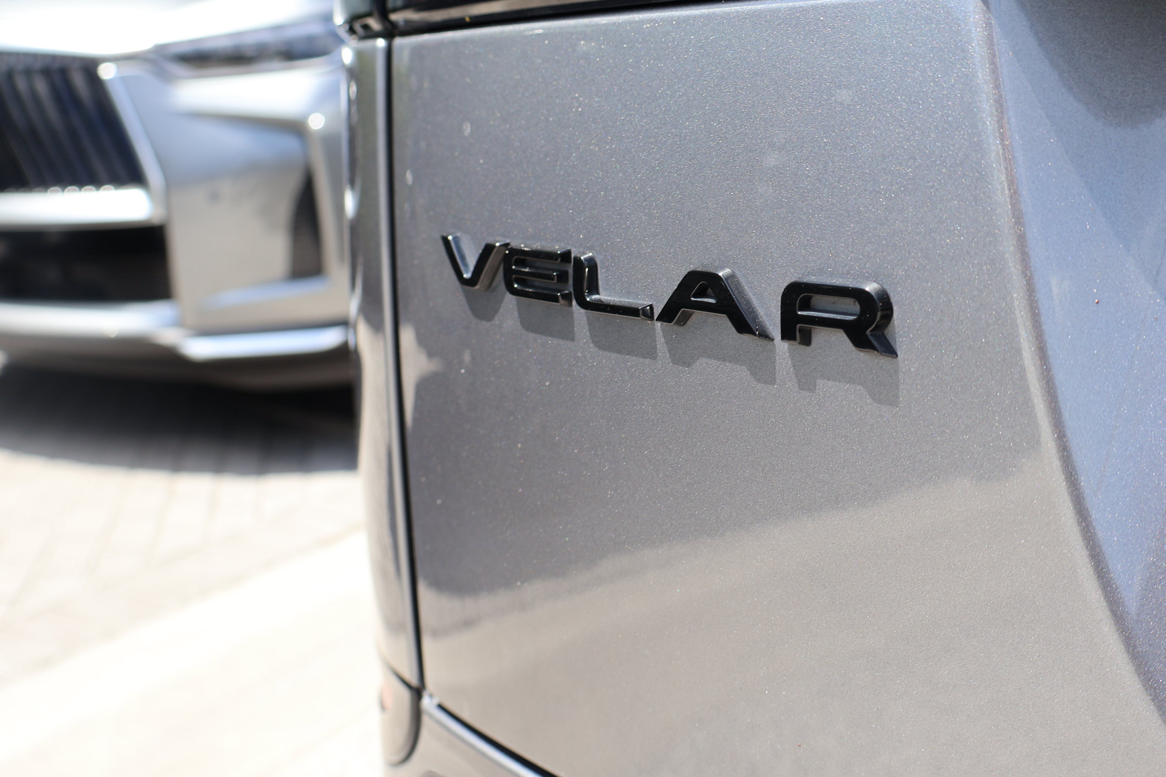 Used 2023 Land Rover Range Rover Velar R-Dynamic S AWD/4WD image 9