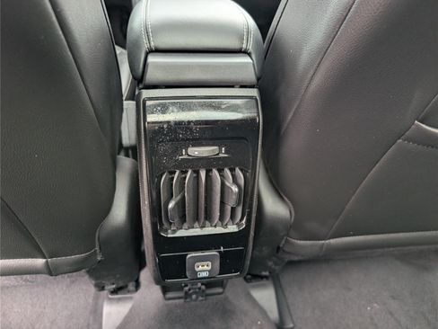 Used 2022 Jeep Compass High Altitude AWD/4WD image 19