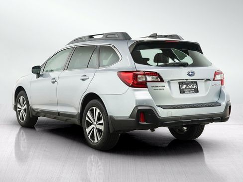 Used 2019 Subaru Outback 2.5i Limited w/ Popular Package #2 AWD/4WD image 3