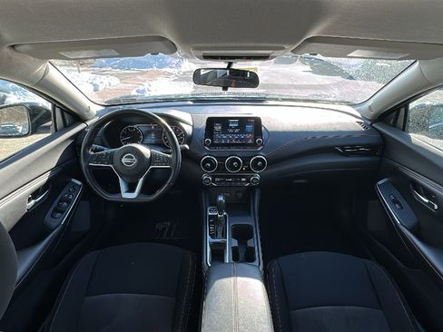 Certified 2022 Nissan Sentra SR w/ Trunk Package image 27