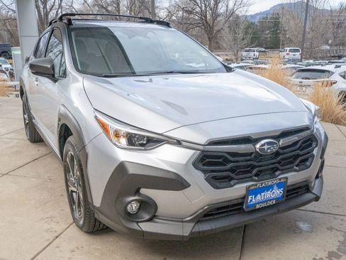 Certified 2025 Subaru Crosstrek 2.0i Premium image 2