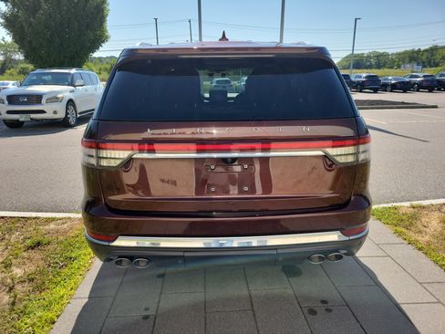 Used 2020 Lincoln Aviator Reserve w/ Equipment Group 202A AWD/4WD image 6