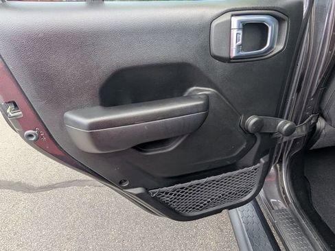 Used 2021 Jeep Wrangler Unlimited Sport AWD/4WD image 24