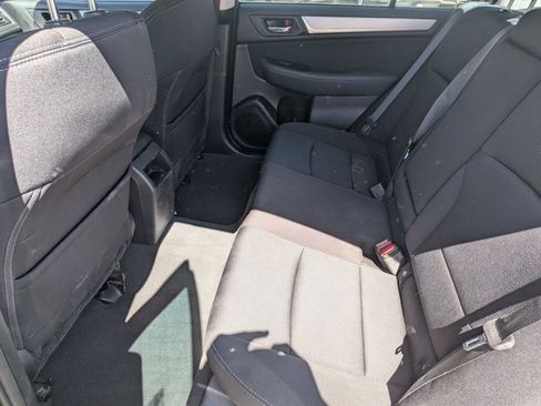 Used 2016 Subaru Legacy 2.5i Premium image 12