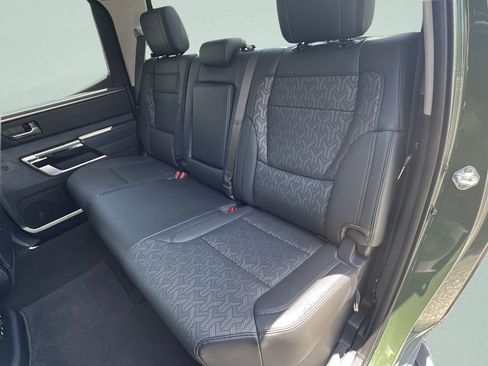 Used 2023 Toyota Tundra Limited AWD/4WD image 10