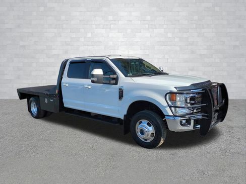 Used 2022 Ford F350 Lariat w/ Lariat Value Package image 2