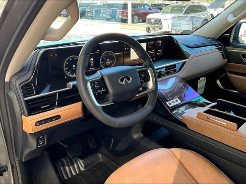 New 2026 INFINITI QX80 Luxe image 28