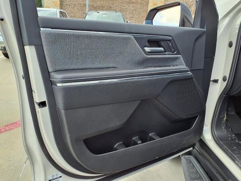 New 2026 GMC Sierra EV Elevation image 19