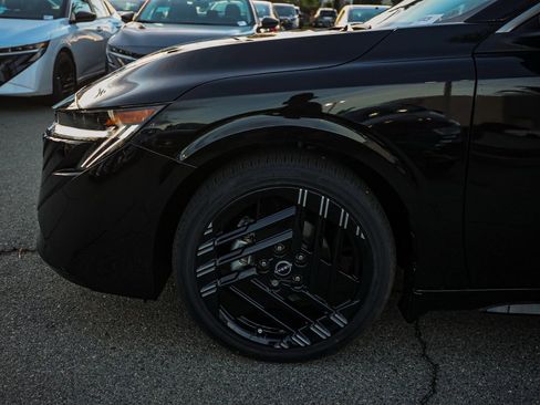 New 2026 Nissan Sentra SR image 11