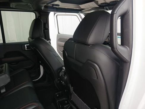 New 2026 Jeep Gladiator Rubicon image 23