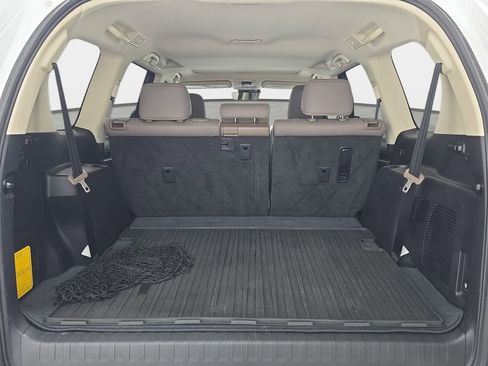 Used 2020 Lexus GX 460 Premium w/ Premium Package AWD/4WD image 32