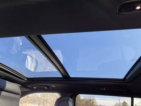 New 2026 Jeep Grand Wagoneer 4WD w/ Quick Order Packge 29V Upland image 10