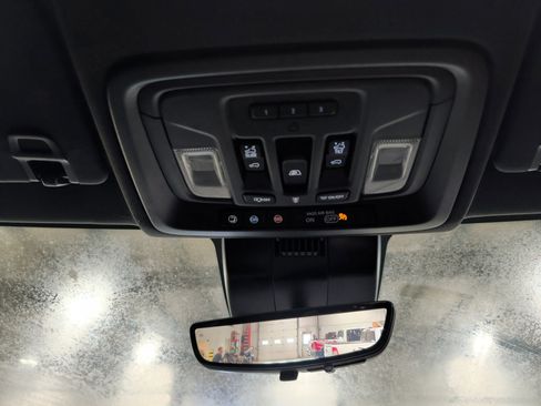 Used 2024 Chevrolet Silverado 3500 High Country w/ High Country Premium Package image 11