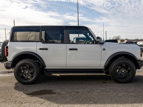 New 2025 Ford Bronco Outer Banks AWD/4WD image 10