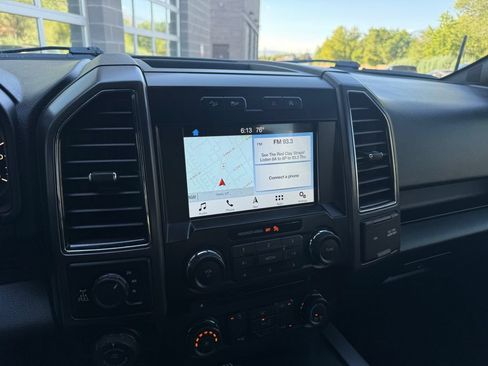 Used 2018 Ford F150 XLT w/ Equipment Group 302A Luxury AWD/4WD image 25