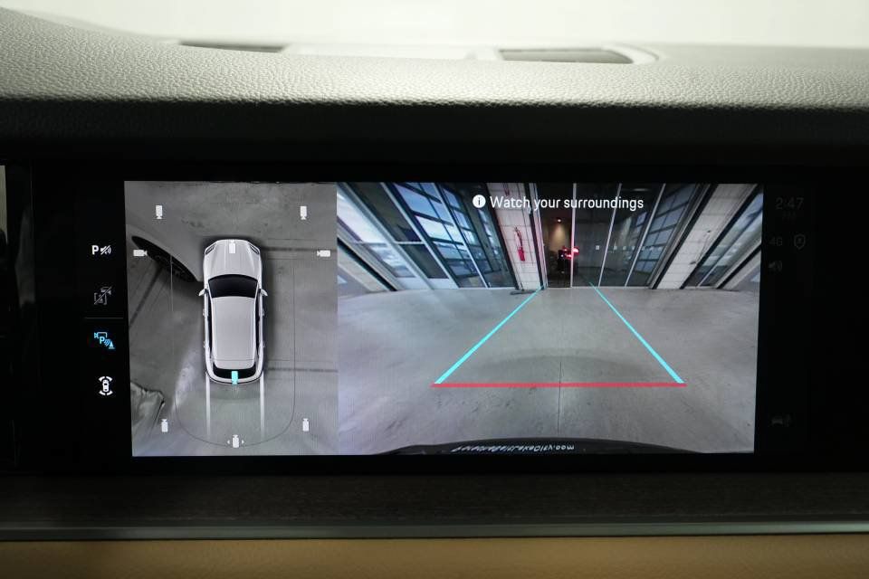 Certified 2026 Porsche Cayenne AWD/4WD image 21