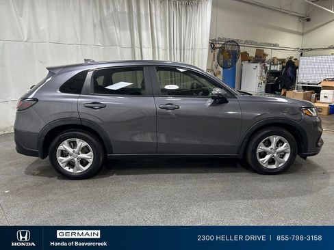 Certified 2024 Honda HR-V LX image 9