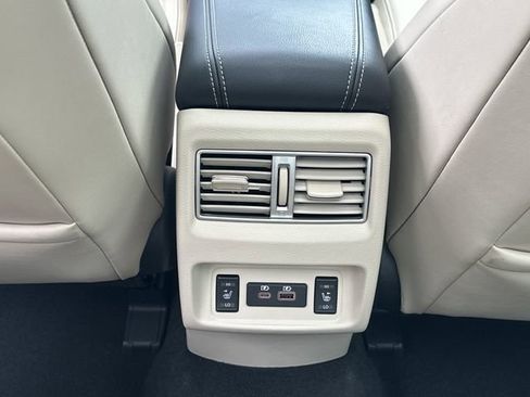 Used 2023 Nissan Maxima Platinum w/ Sport Mat Group image 17