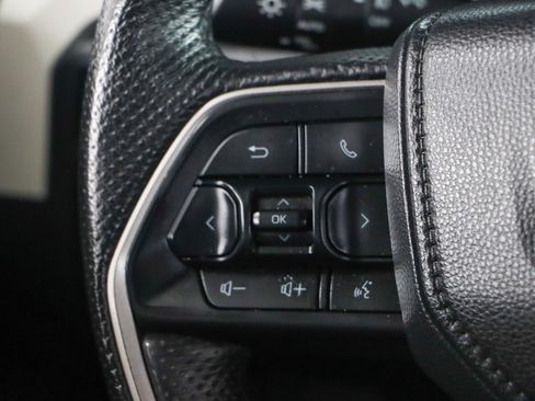 Used 2024 Toyota Tacoma TRD Off-Road AWD/4WD image 13