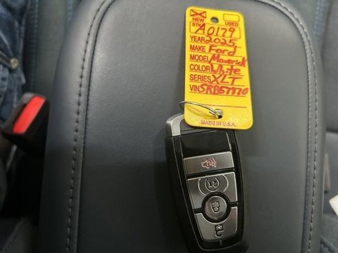 New 2025 Ford Maverick XLT w/ XLT Luxury Package image 15