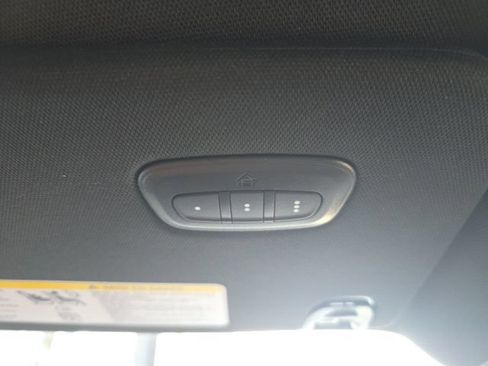 Used 2025 Jeep Wagoneer 4WD image 26