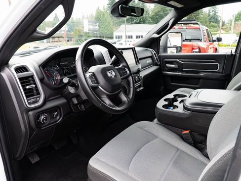 Used 2024 RAM 2500 Big Horn image 19