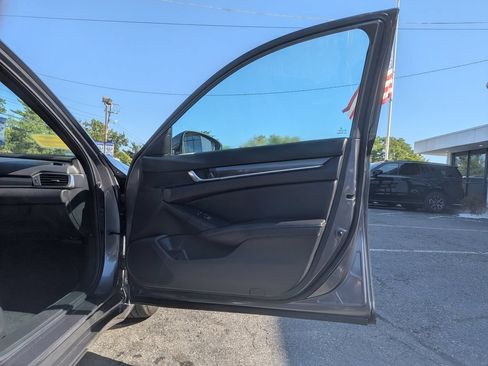 Used 2020 Honda Accord Sport image 26