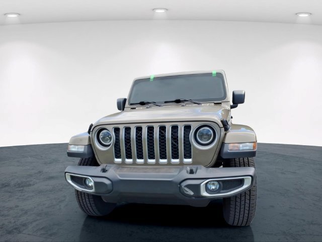 Used 2020 Jeep Gladiator Overland w/ Cold Weather Group AWD/4WD image 5