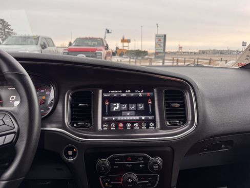 Used 2018 Dodge Charger R/T w/ Driver Confidence Group image 16