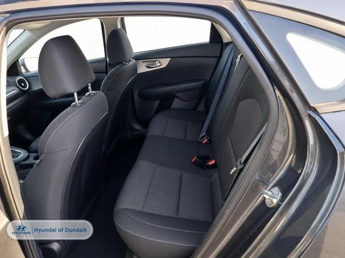 Used 2023 Kia Forte LXS FWD image 9