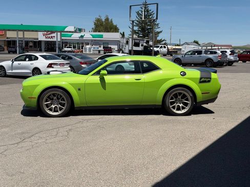 Used 2023 Dodge Challenger R/T Scat Pack RWD image 10