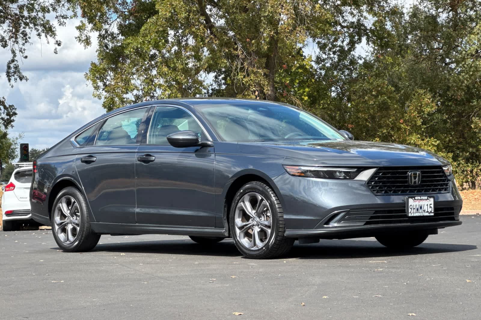 Used 2023 Honda Accord EX image 9