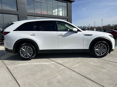 Certified 2025 MAZDA CX-90 3.3 Turbo w/ Preferred Package image 8