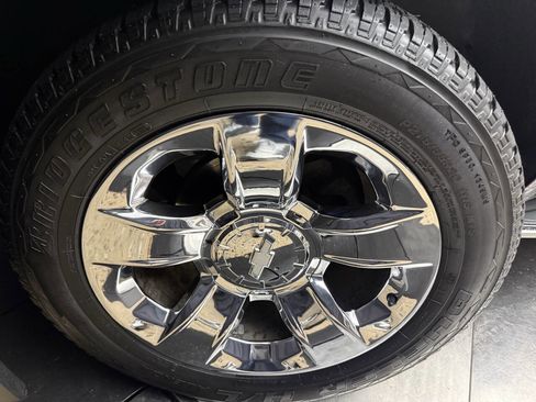 Used 2016 Chevrolet Suburban LTZ image 37