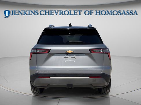 New 2026 Chevrolet Equinox LT w/ Convenience Package II FWD image 6
