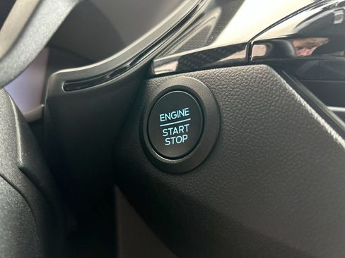 Used 2023 Ford Escape ST-Line FWD image 29